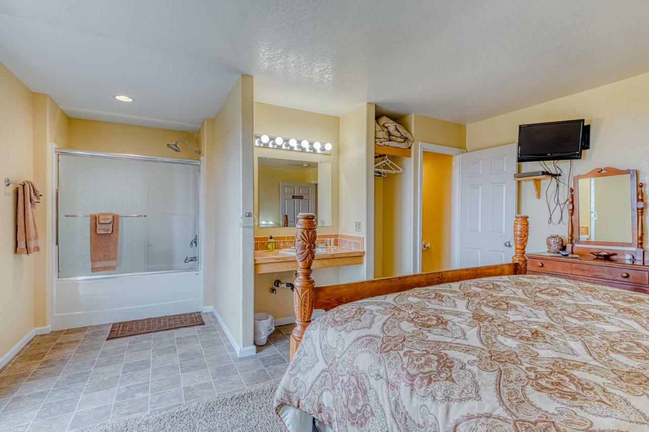 A Bandon Retreat Villa ภายนอก รูปภาพ